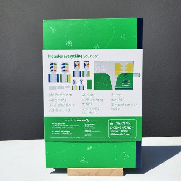 NEW KiwiCo Kiwi Co. Fold & Play Fliers Paper Airplanes Stem Toys Science Kit Exp - Picture 5 of 14